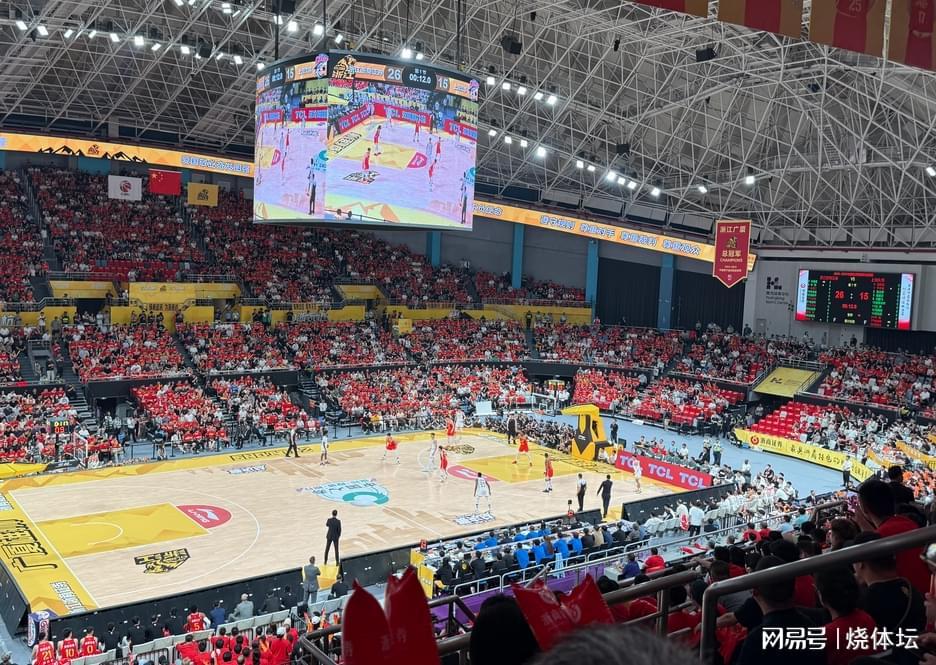 开云APP下载-CBA：广厦拒绝被横扫+保留卫冕希望，胡金秋半场狂砍22分